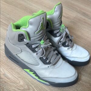 Air Jordan Retro 5 Sneakers in Gray and Green